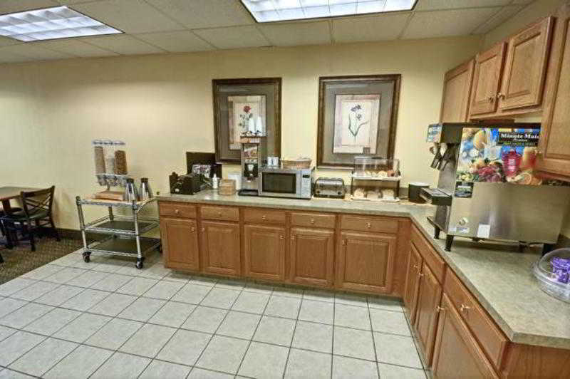 Best Western Logan Inn Chapmanville Restaurant photo